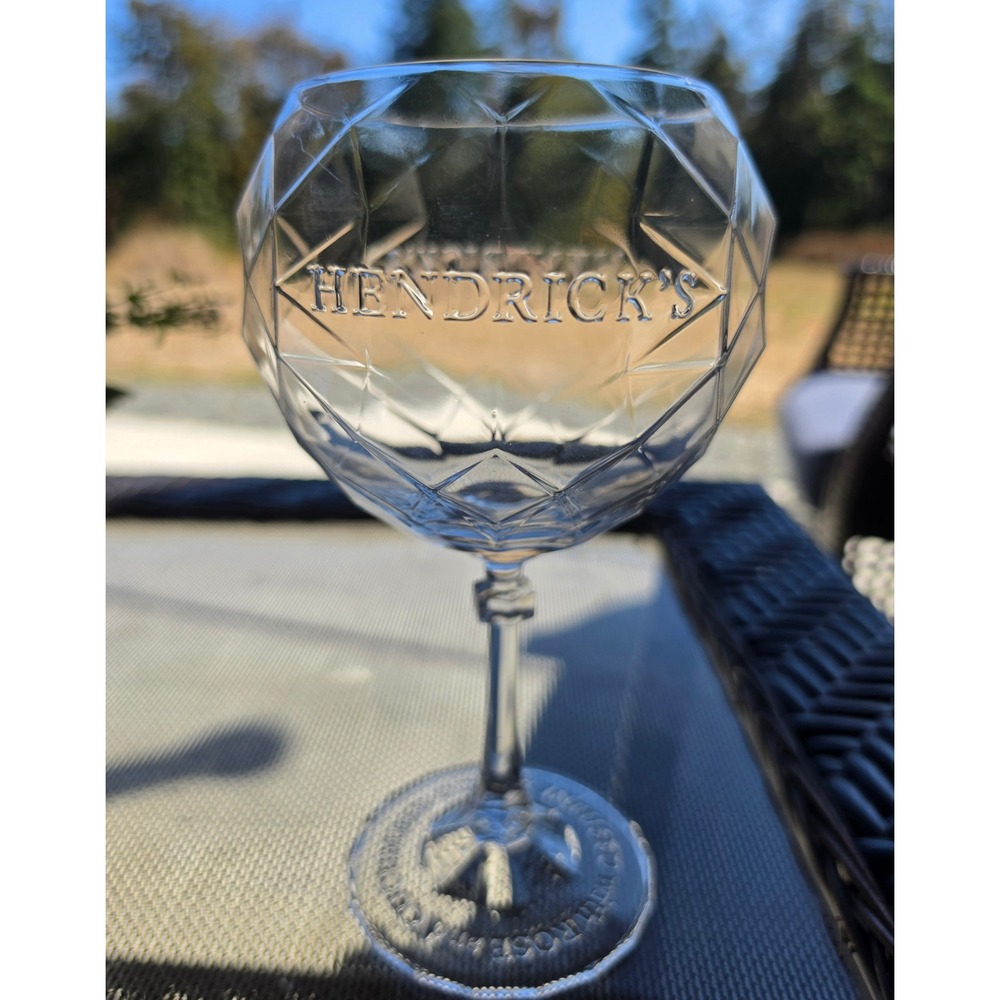Official Hendrick's Gin Copa Balloon Glass - Diamond Relief